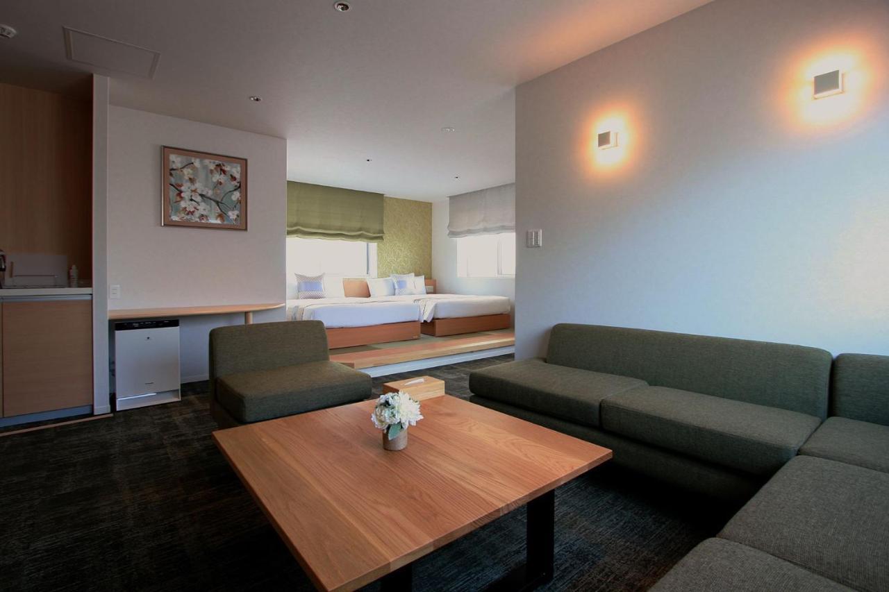 Aparthotel Grand Base Okayama Ekimae Zewnętrze zdjęcie
