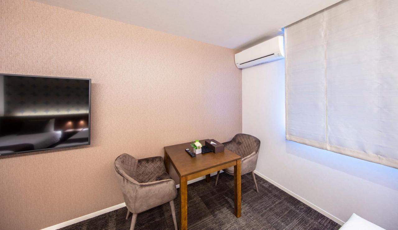 Aparthotel Grand Base Okayama Ekimae Zewnętrze zdjęcie