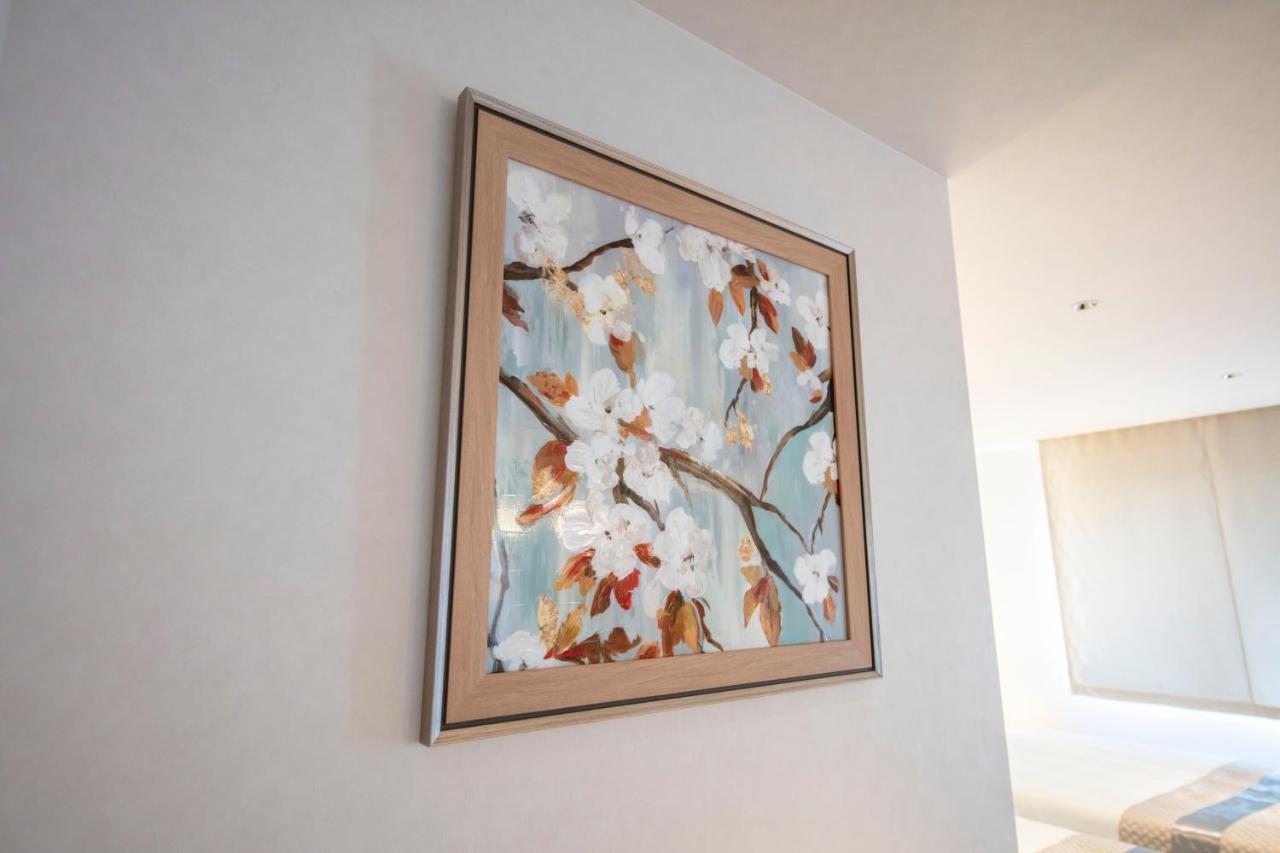 Aparthotel Grand Base Okayama Ekimae Zewnętrze zdjęcie